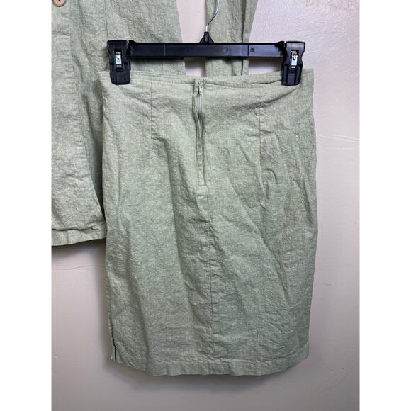 Womens Wrapper Brand Light Sage Green Two Piece Outfit Blazer and Skirt Size 7/8 - Picture 3 of 7
